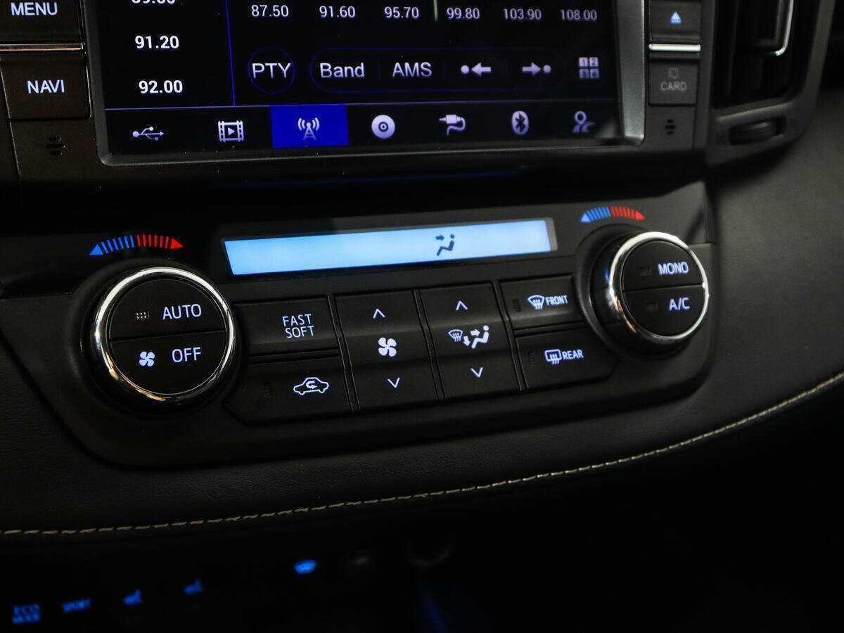 Купить Тойота Рав4, 2017, 139 293 км.. Фото: #13