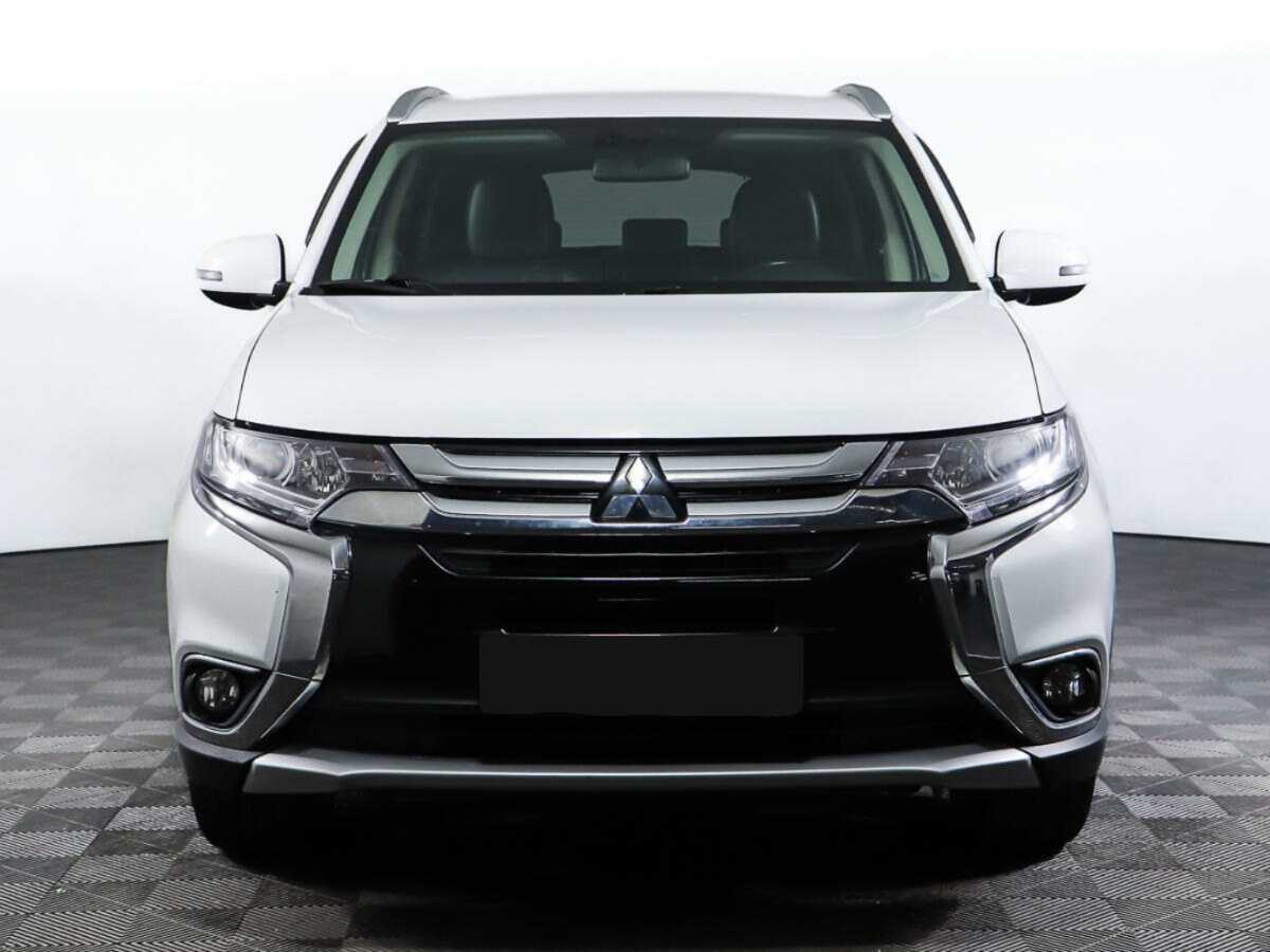 Купить Mitsubishi Outlander, 2017, 73 813 км.. Фото: #1