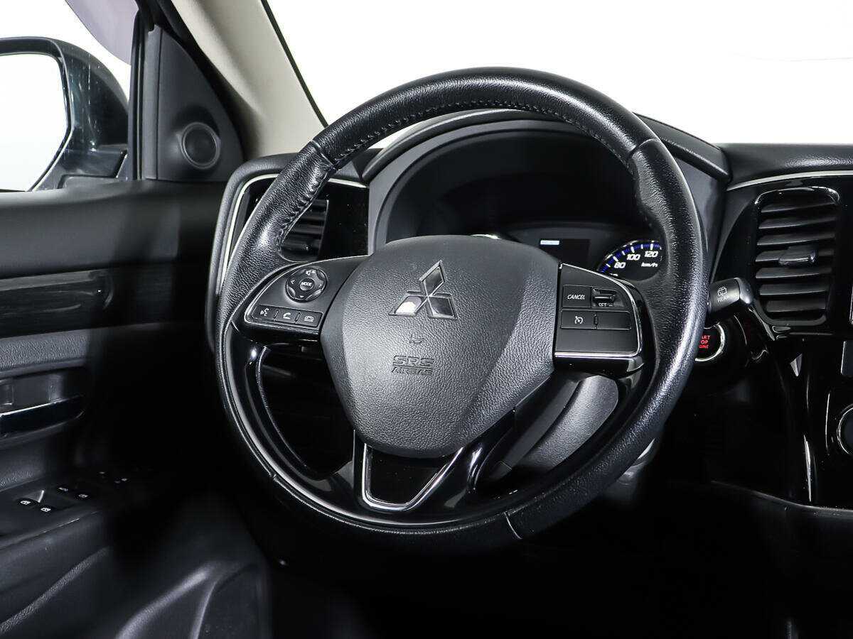 Купить Mitsubishi Outlander, 2017, 73 813 км.. Фото: #14