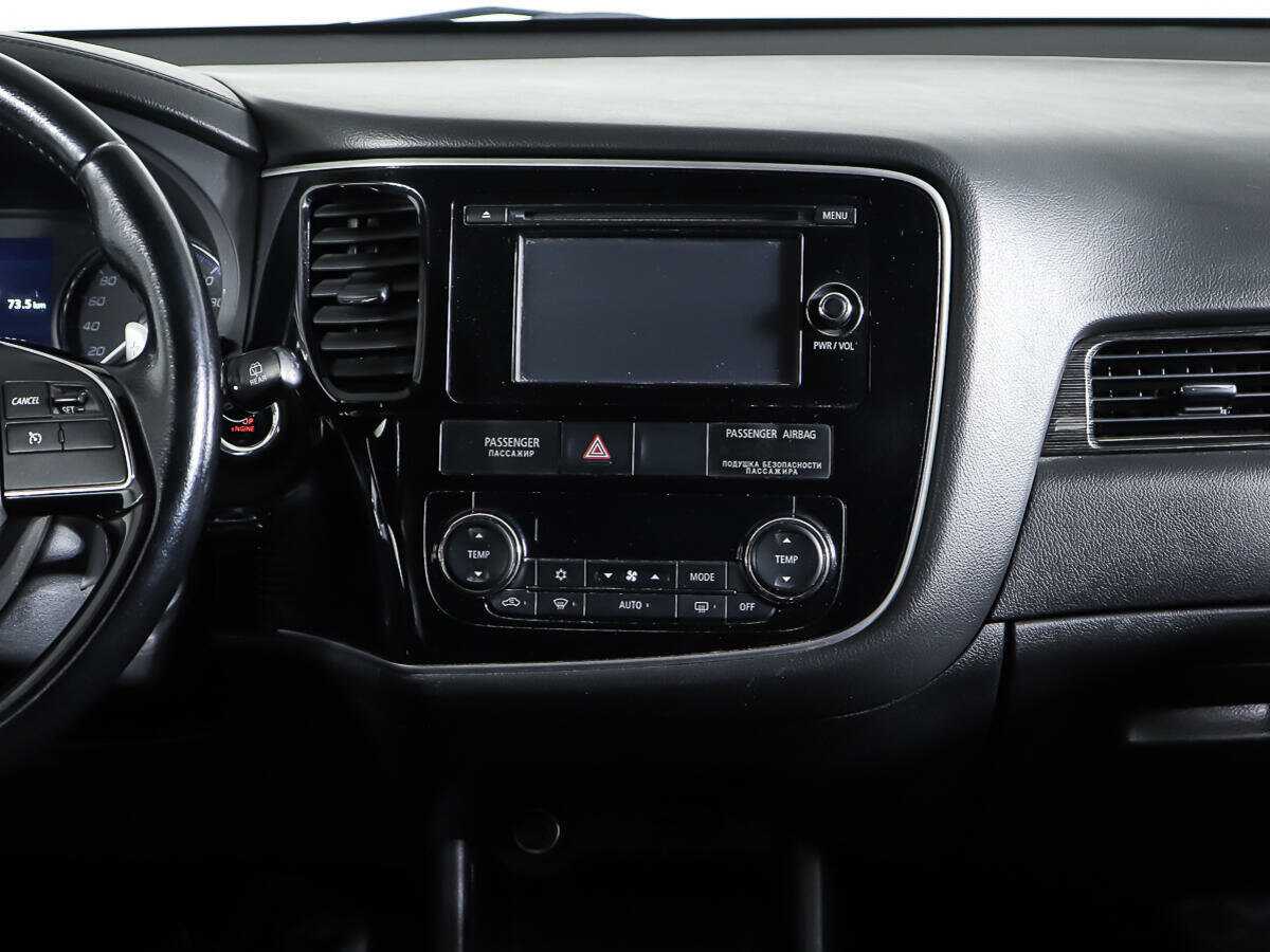 Купить Mitsubishi Outlander, 2015, 141 298 км.. Фото: #11