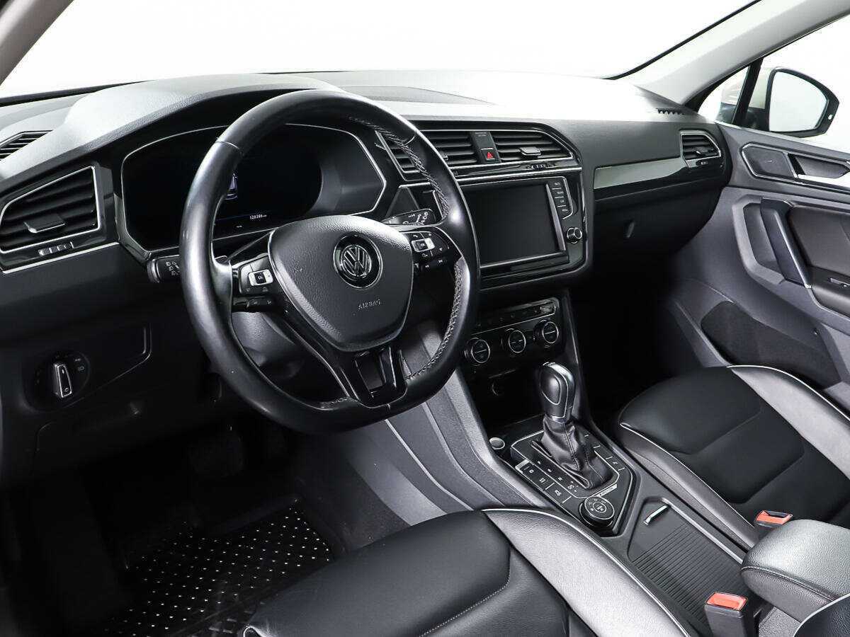 Купить Volkswagen Tiguan, 2017, 128 366 км.. Фото: #14