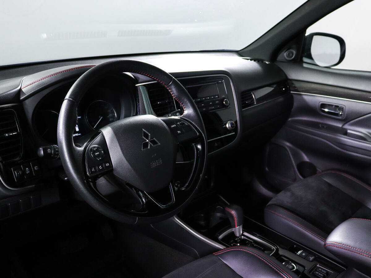 Купить Mitsubishi Outlander, 2020, 69 789 км.. Фото: #11