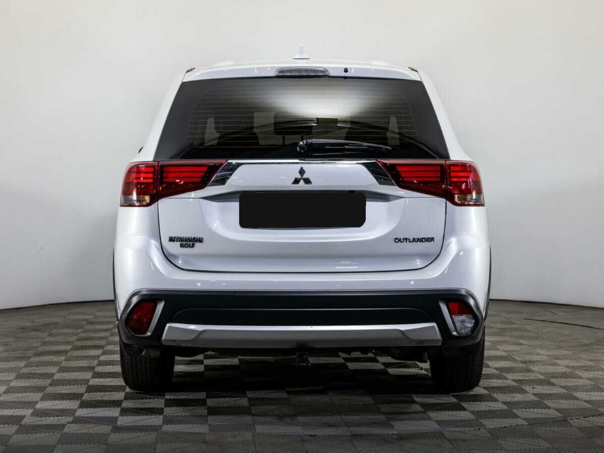 Купить Mitsubishi Outlander, 2018, 61 801 км.. Фото: #4