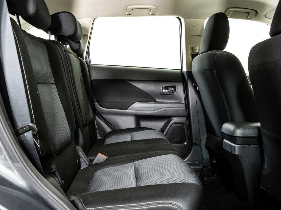 Купить Mitsubishi Outlander, 2016, 145 837 км.. Фото: #9