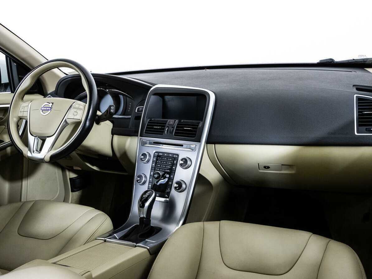 Купить Volvo XC60, 2016, 60 990 км.. Фото: #6