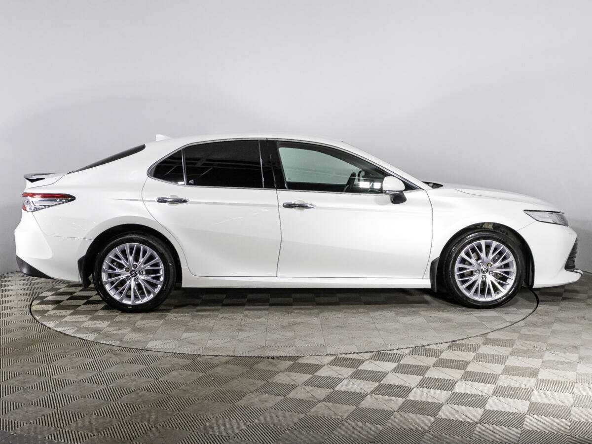 Купить Toyota Camry, 2020, 83 187 км.. Фото: #3
