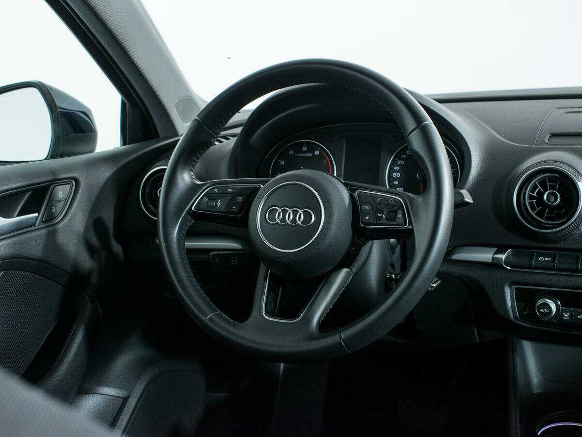 Купить Audi A3, 2019, 90 136 км.. Фото: #13
