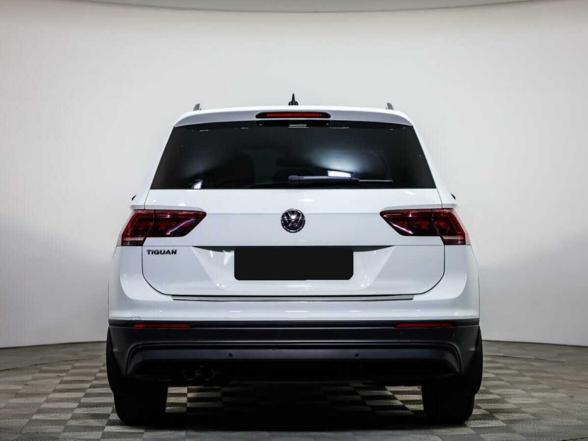 Купить Volkswagen Tiguan, 2019, 74 198 км.. Фото: #4