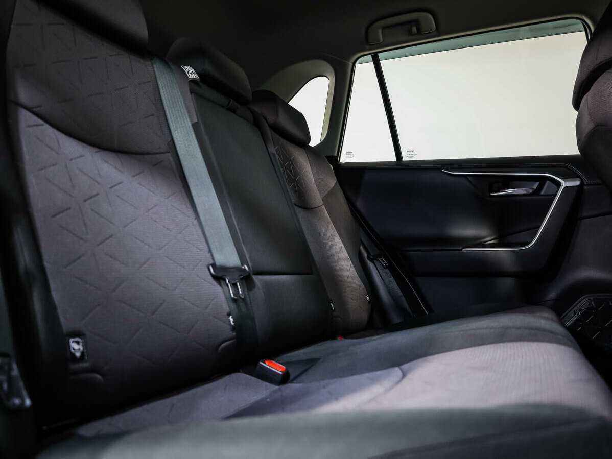 Купить Toyota RAV4, 2020, 69 982 км.. Фото: #8