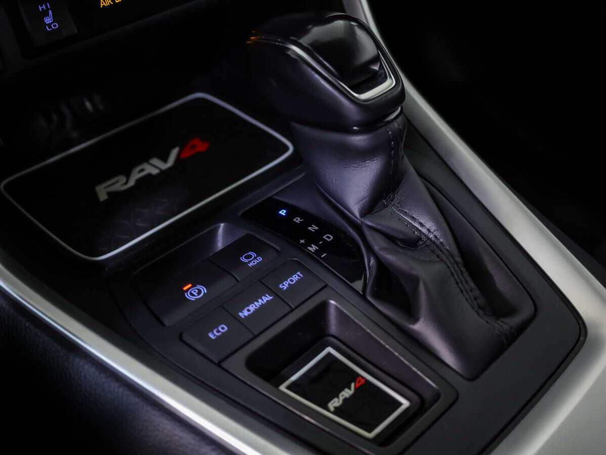 Купить Toyota RAV4, 2020, 69 982 км.. Фото: #10