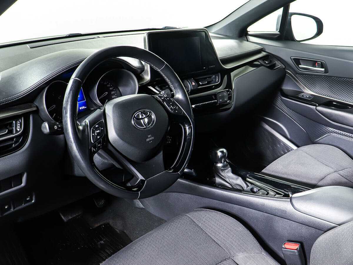 Купить Toyota C-HR, 2019, 87 364 км.. Фото: #12