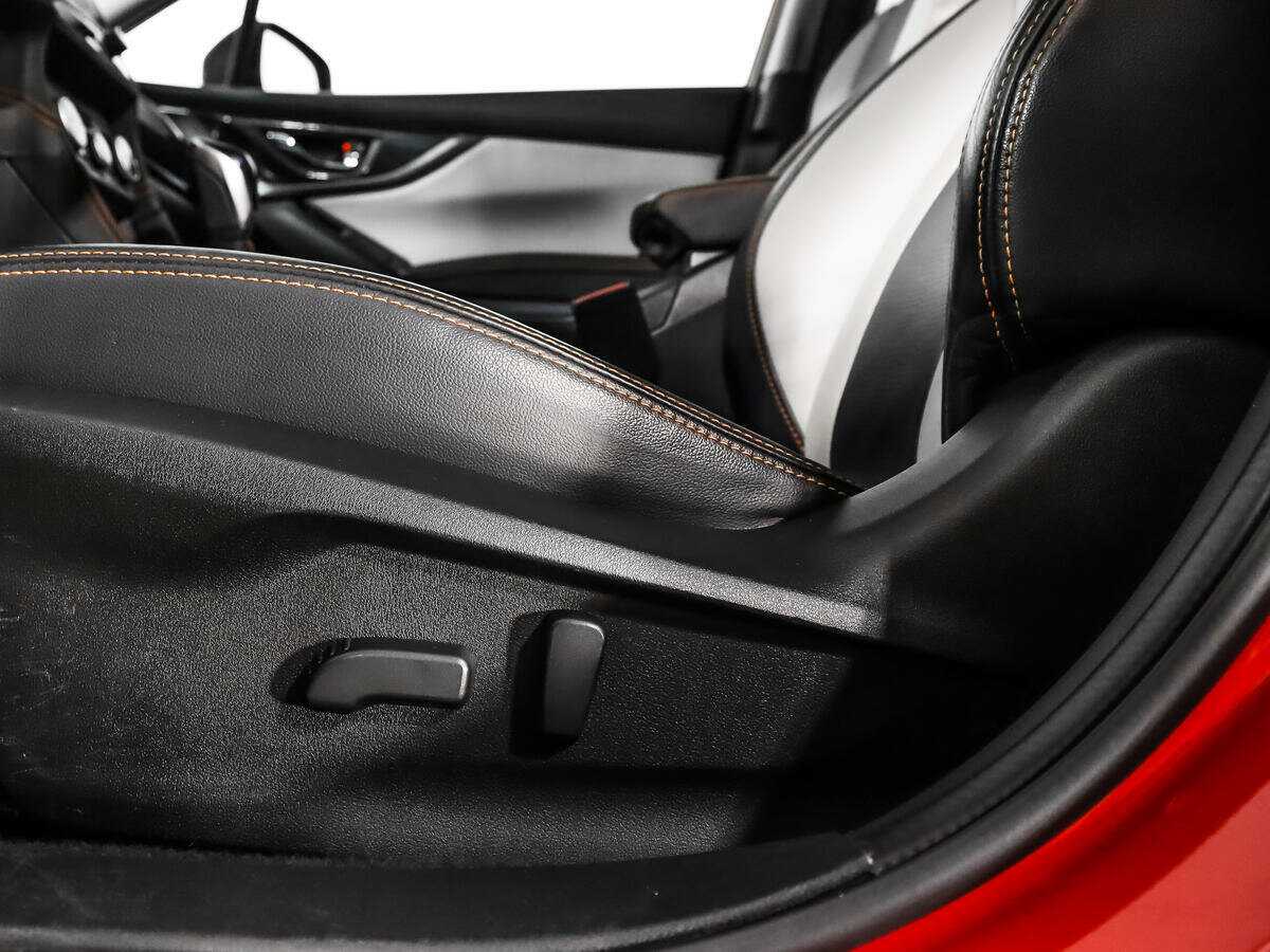 Купить Subaru XV, 2017, 61 189 км.. Фото: #9