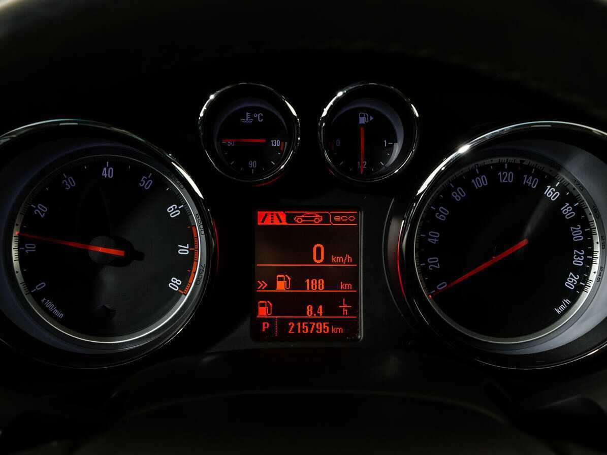 Купить Opel Insignia, 2013, 215 792 км.. Фото: #12