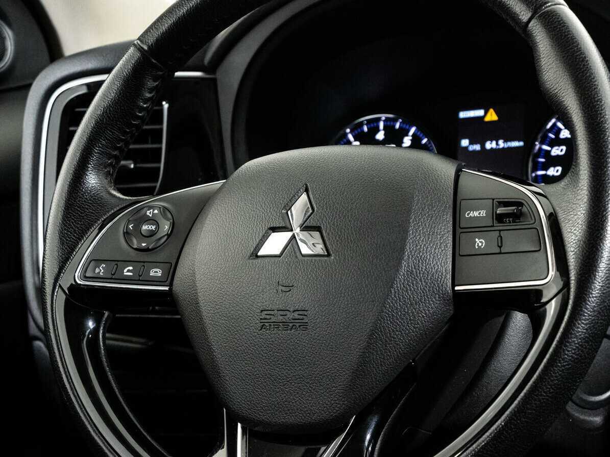 Купить Mitsubishi Outlander, 2018, 156 573 км.. Фото: #9