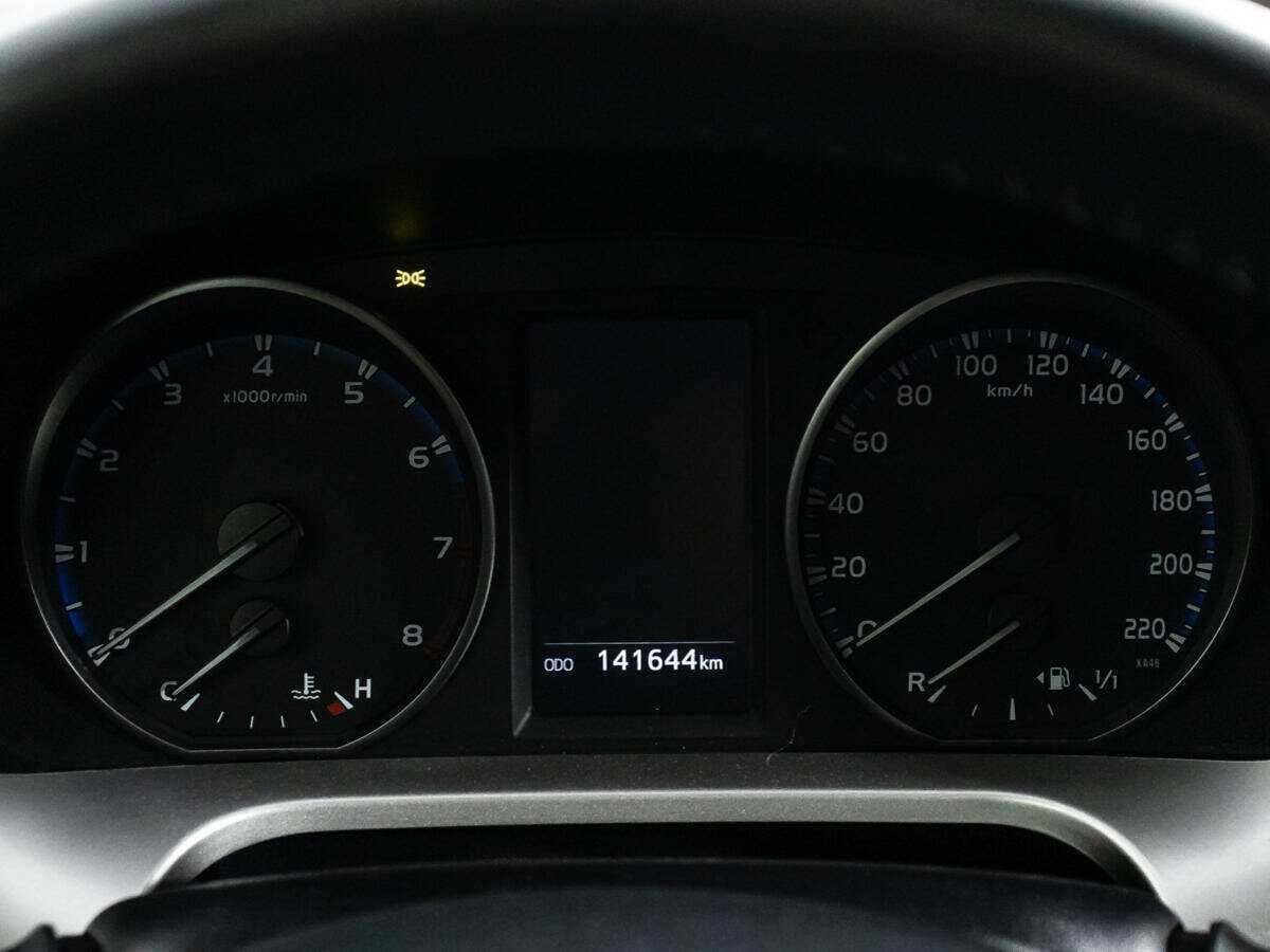 Купить Тойота Рав4, 2016, 141 638 км.. Фото: #11