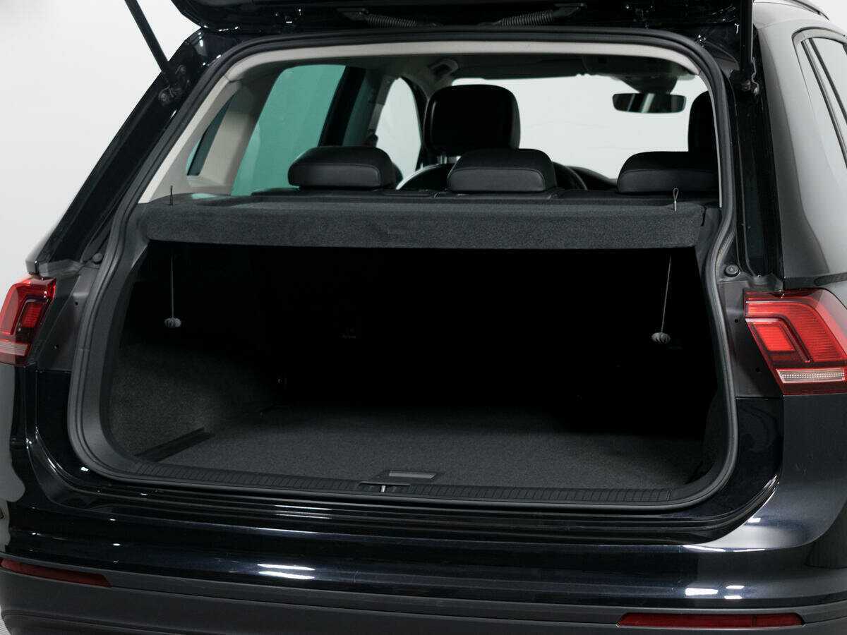Купить Volkswagen Tiguan, 2019, 55 214 км.. Фото: #1