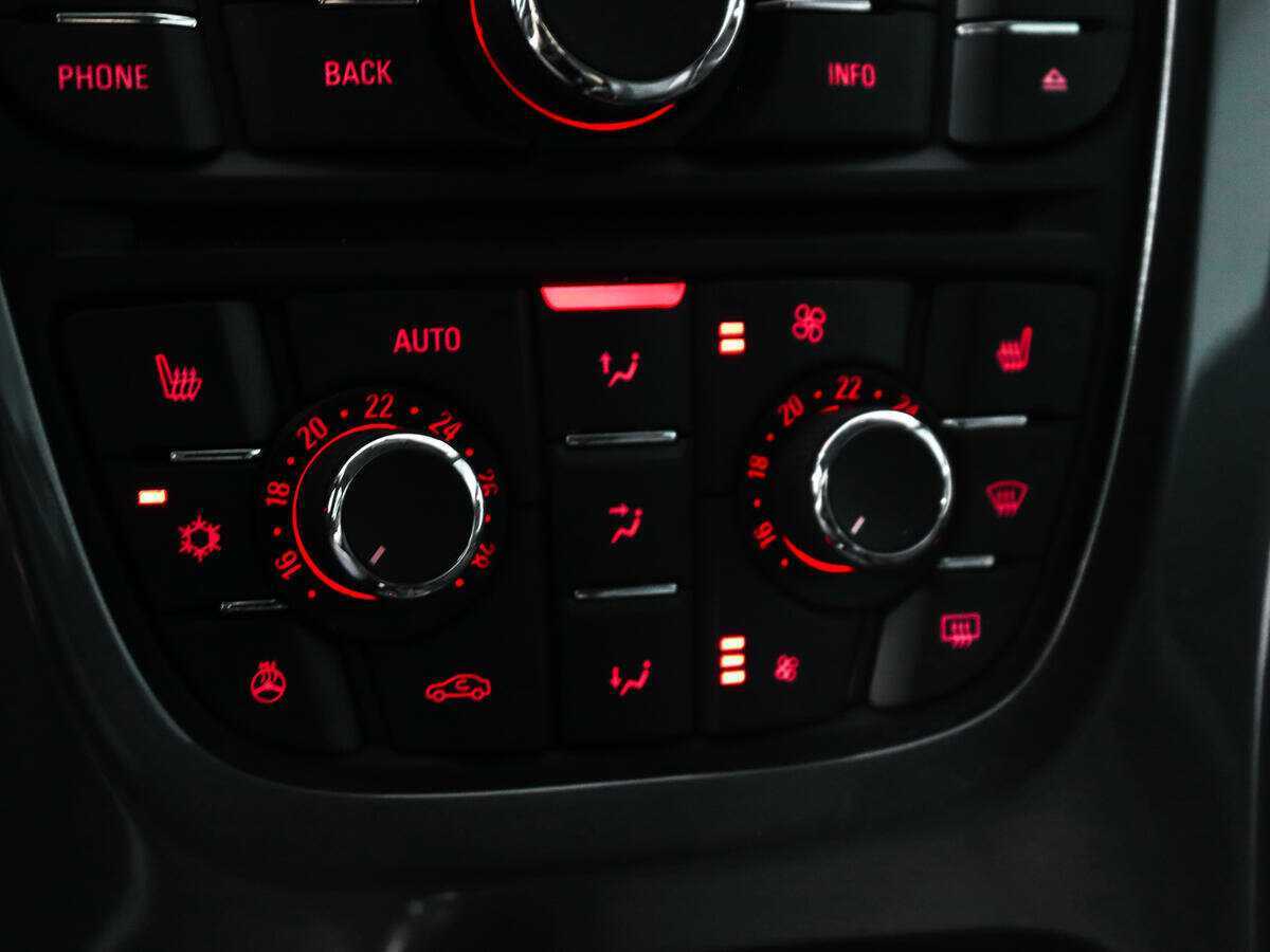 Купить Опель Астра, 2013, 174 484 км.. Фото: #12