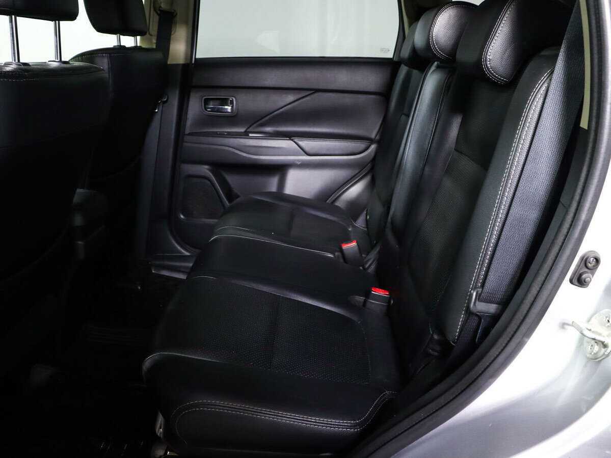Купить Mitsubishi Outlander, 2017, 193 623 км.. Фото: #7
