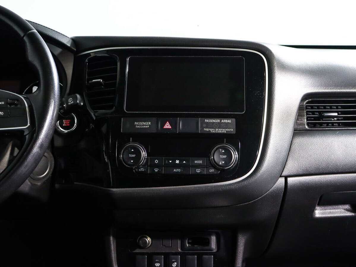Купить Mitsubishi Outlander, 2017, 193 623 км.. Фото: #10