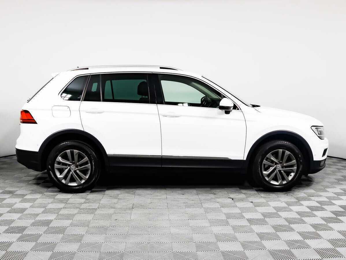 Купить Volkswagen Tiguan, 2019, 132 666 км.. Фото: #3
