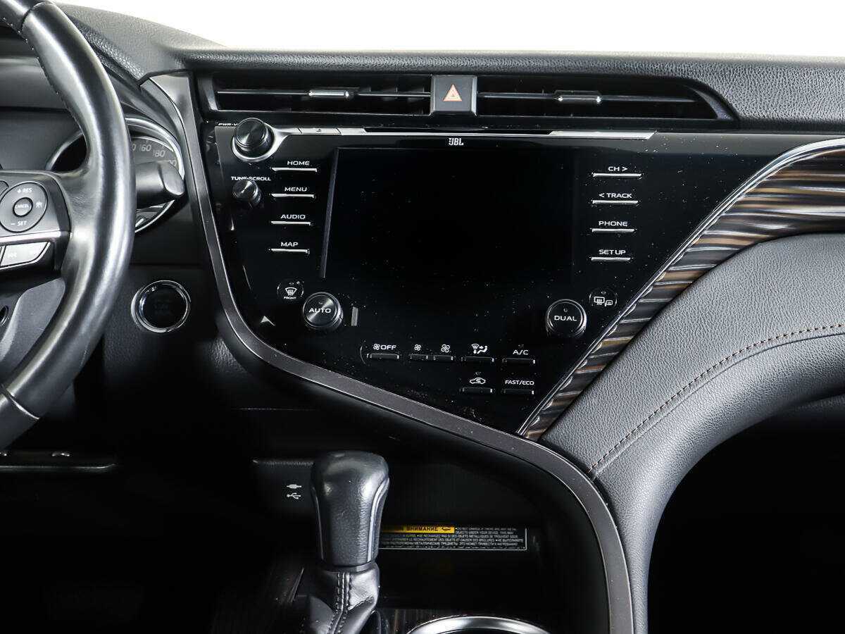 Купить Toyota Camry, 2019, 26 300 км.. Фото: #11