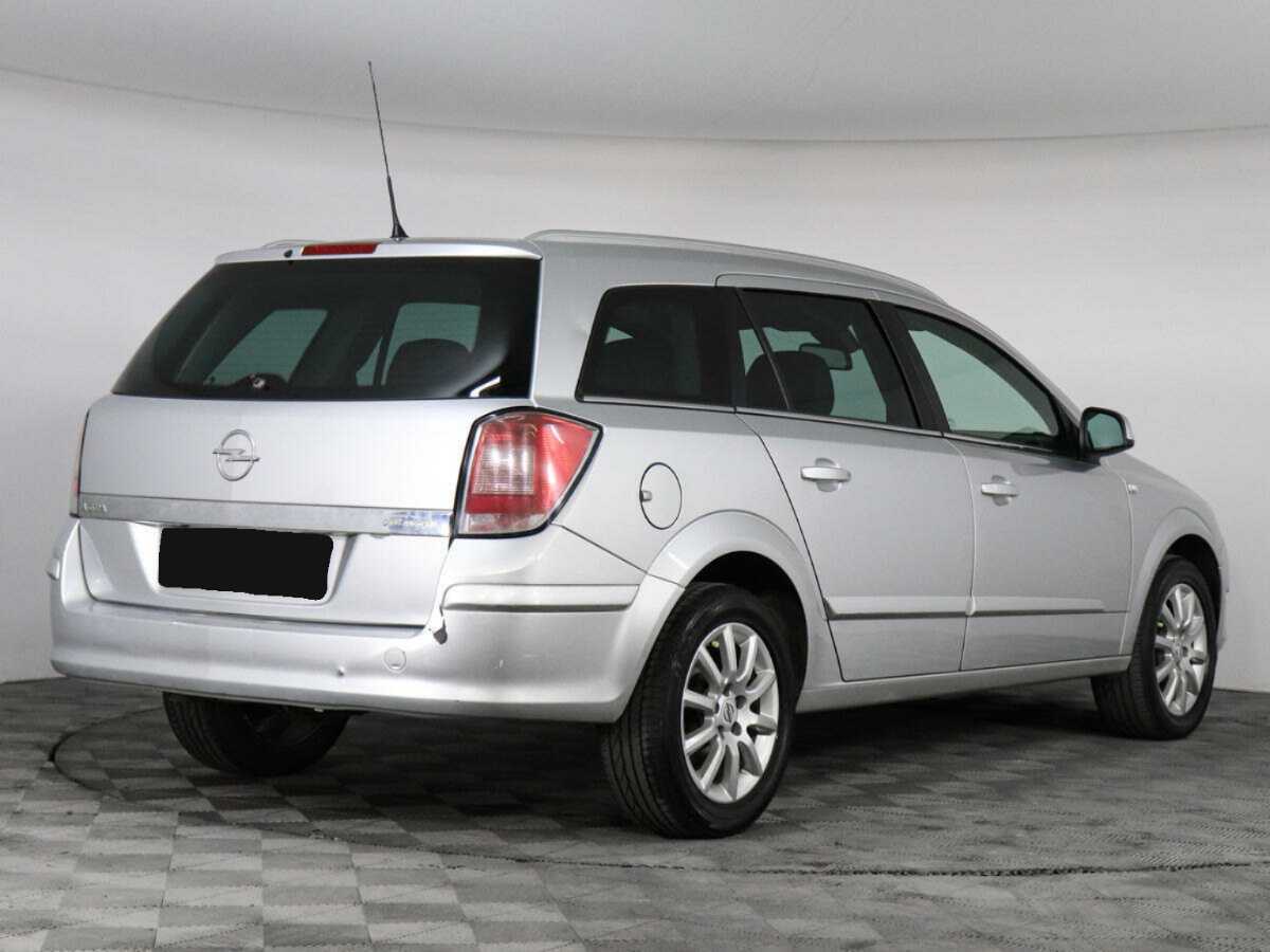 Купить Опель Астра, 2012, 178 290 км.. Фото: #2