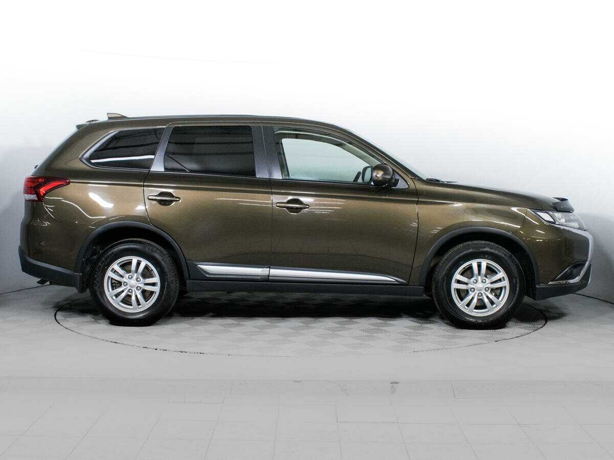 Купить Mitsubishi Outlander, 2019, 53 750 км.. Фото: #3