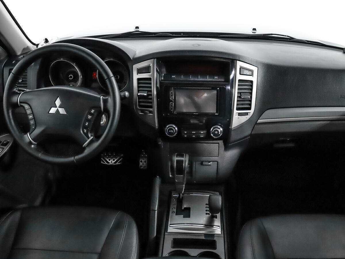 Купить Mitsubishi Pajero, 2015, 39 804 км.. Фото: #12