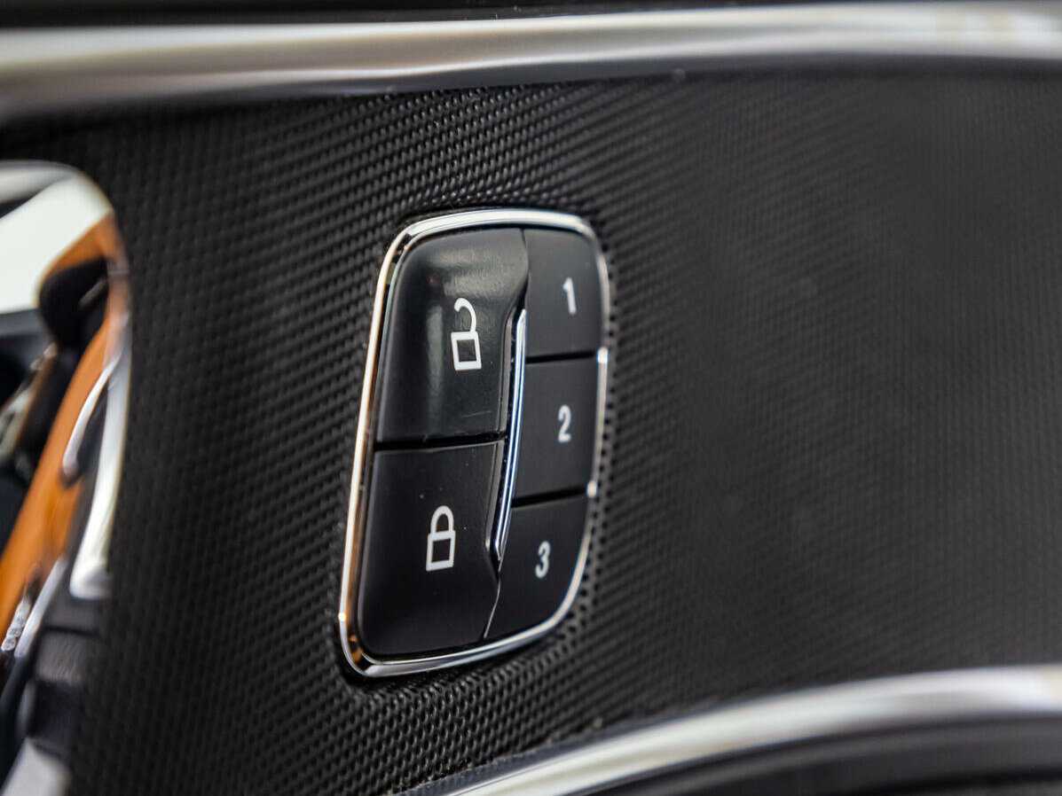 Купить Ford Explorer, 2016, 160 297 км.. Фото: #22