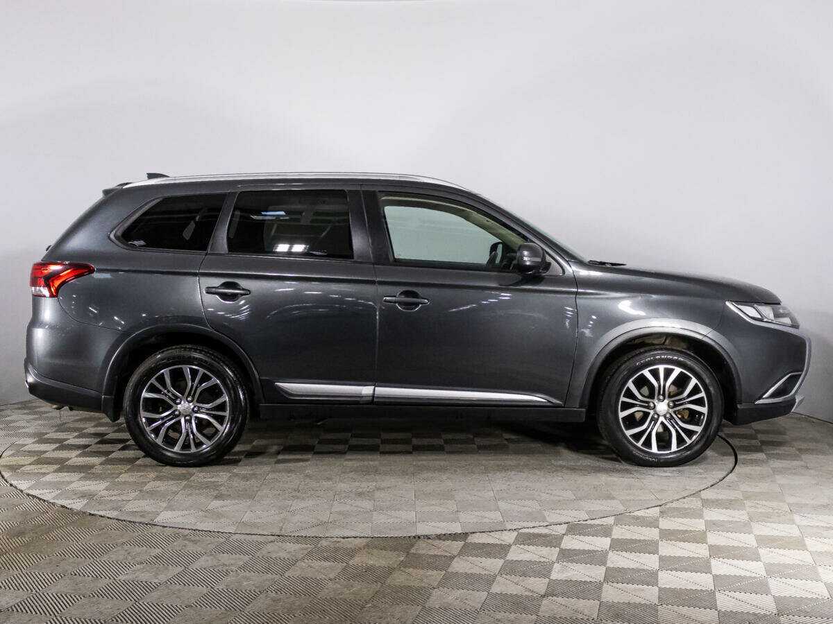 Купить Mitsubishi Outlander, 2018, 114 534 км.. Фото: #3