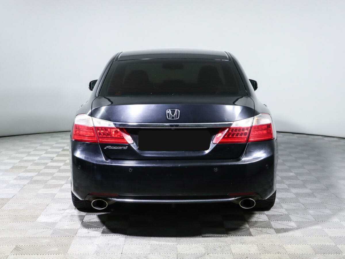 Купить Honda Accord, 2013, 173 879 км.. Фото: #4