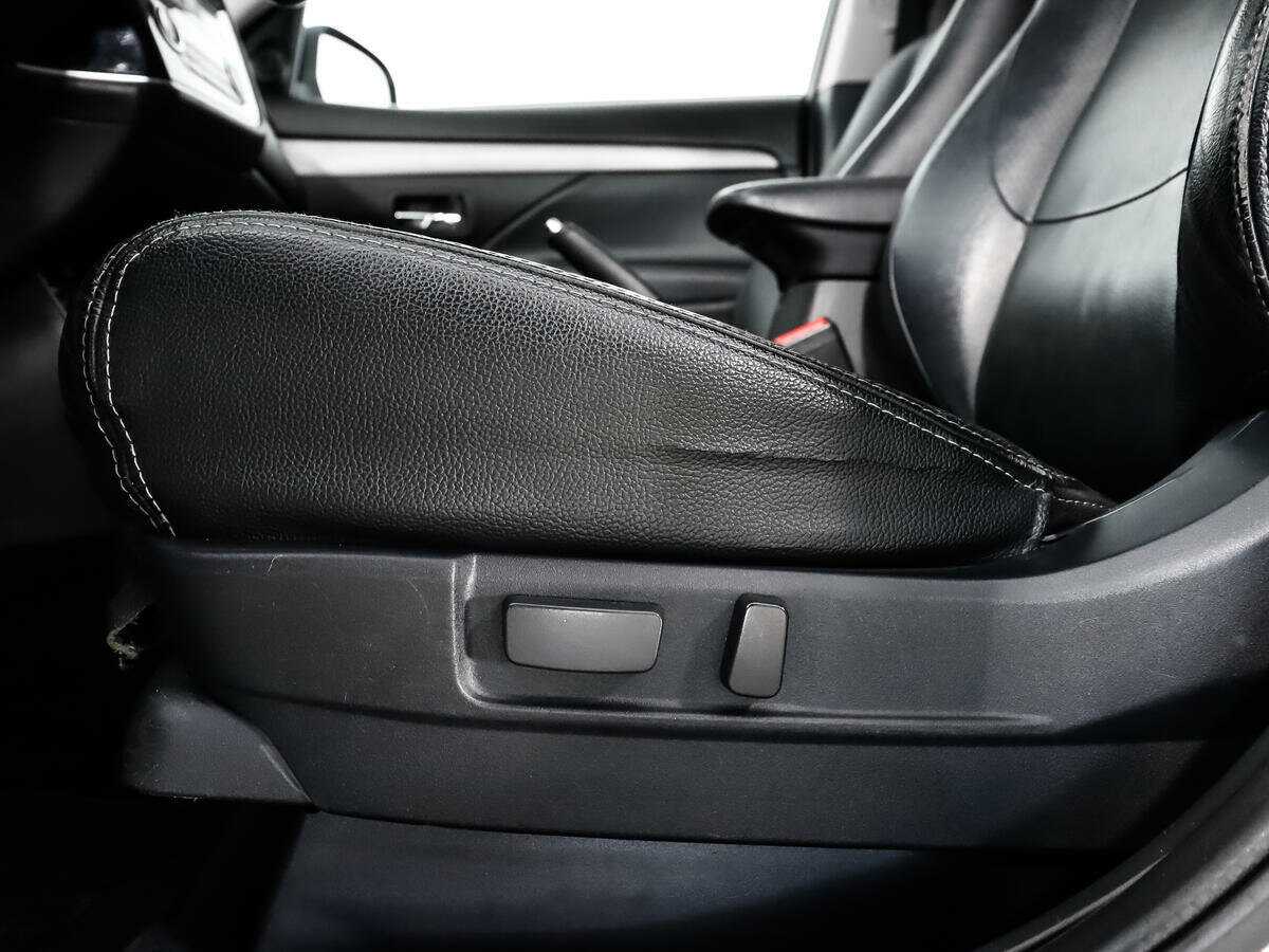 Купить Mitsubishi Outlander, 2014, 197 894 км.. Фото: #9