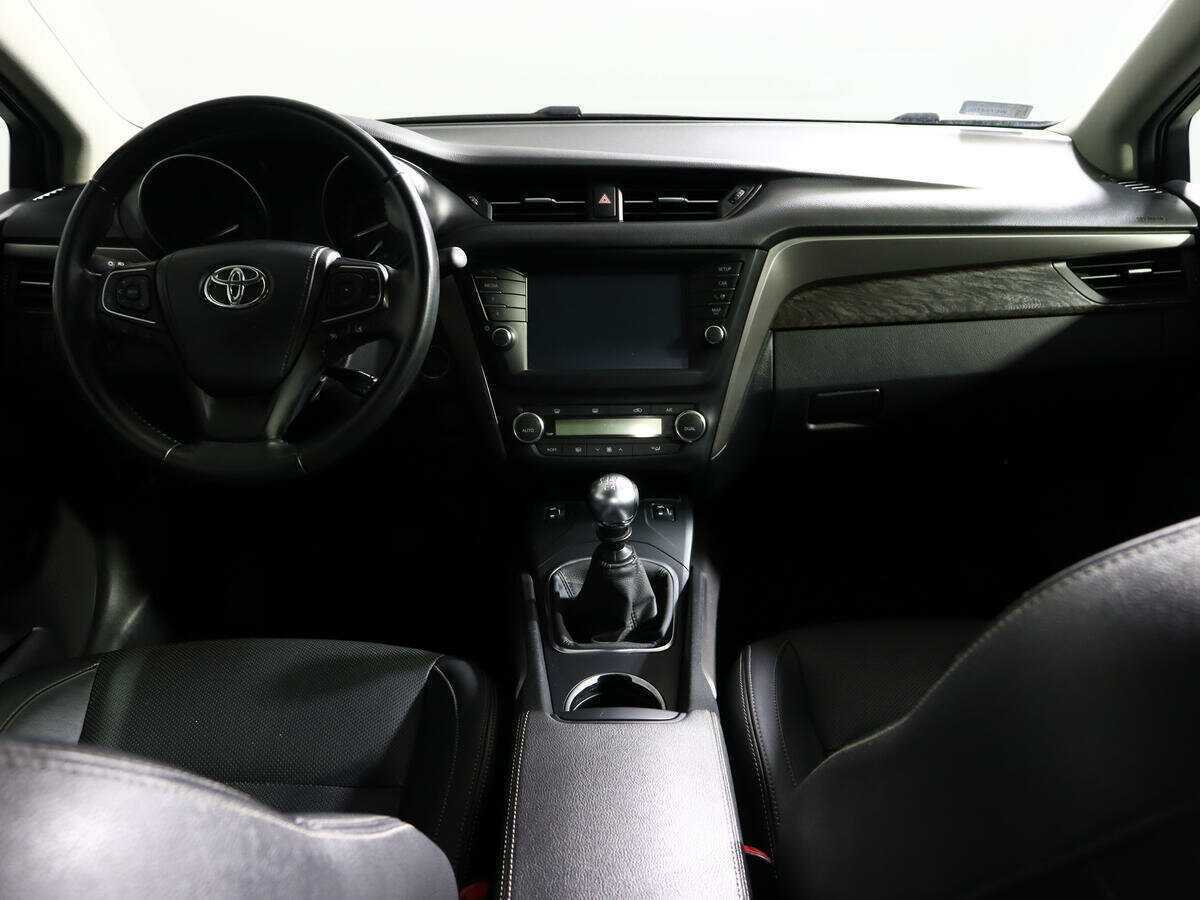 Купить Toyota Avensis, 2018, 138 577 км.. Фото: #8