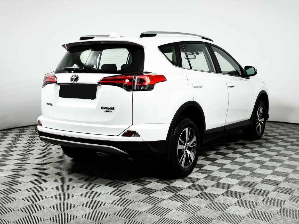 Купить Toyota RAV4, 2018, 56 802 км.. Фото: #4