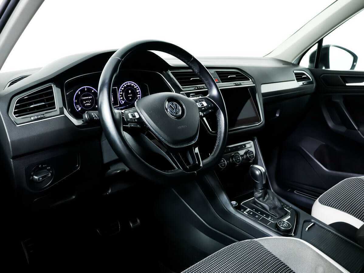 Купить Volkswagen Tiguan, 2019, 92 831 км.. Фото: #12