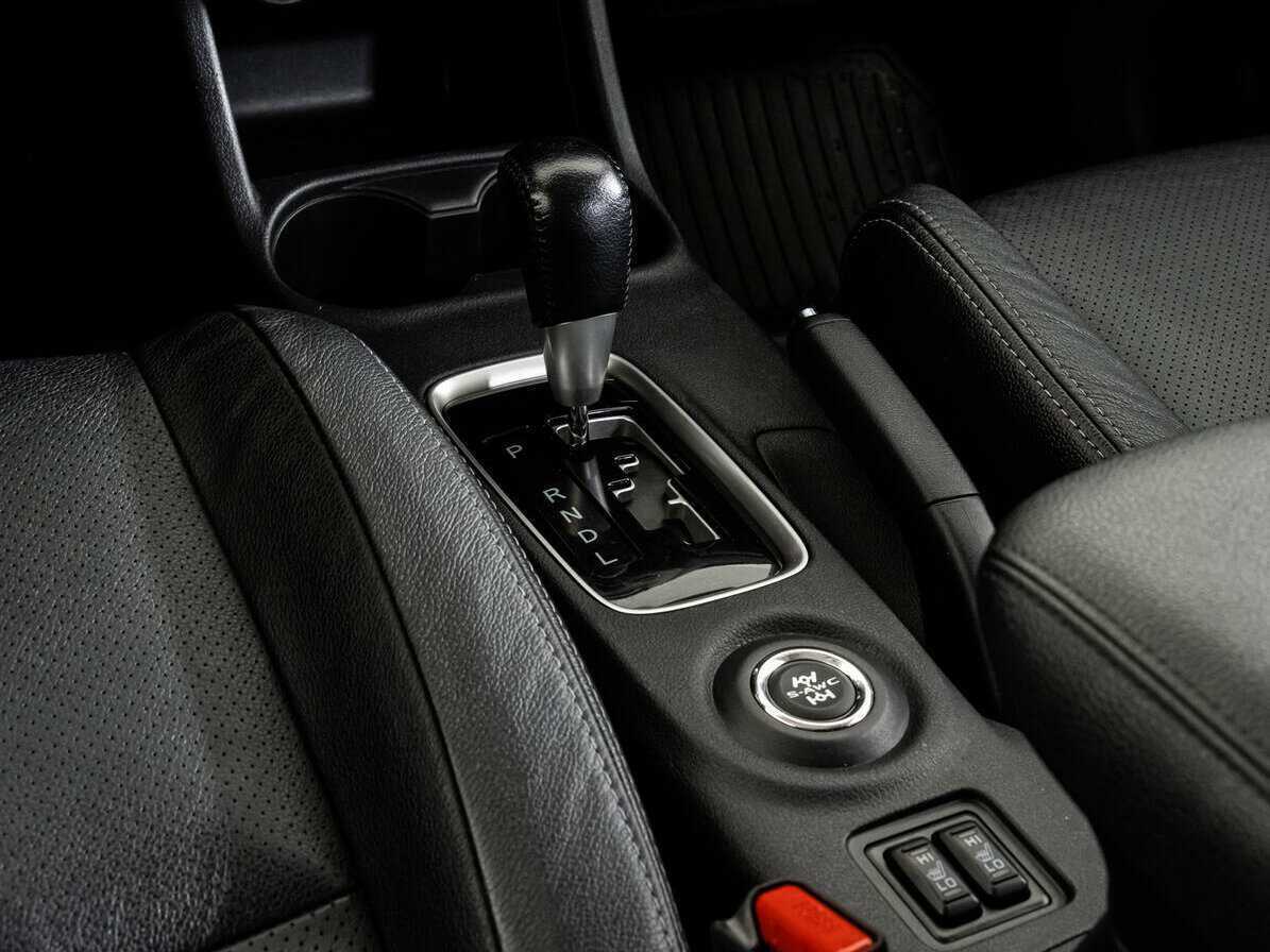 Купить Mitsubishi Outlander, 2016, 152 720 км.. Фото: #13