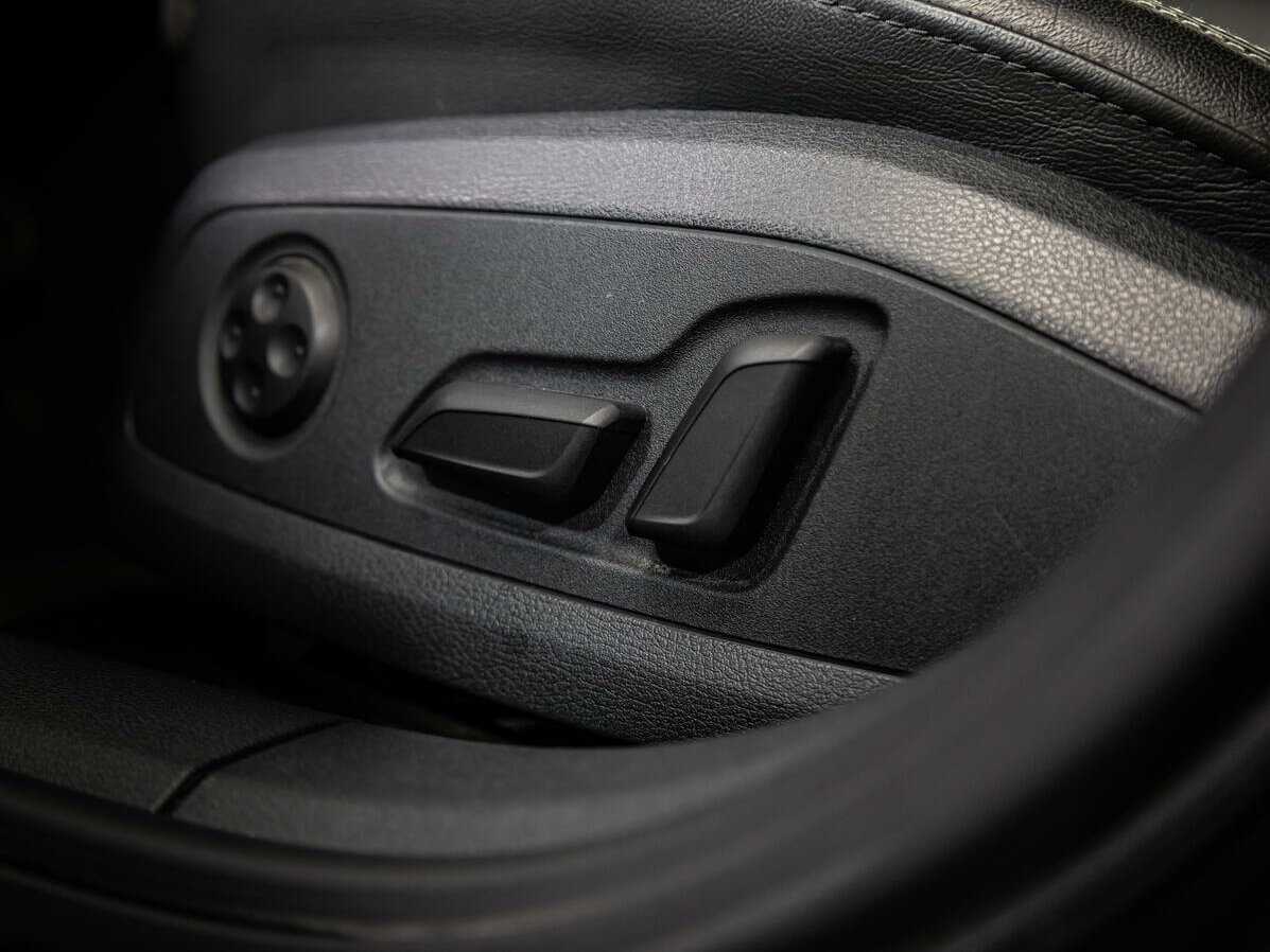 Купить Audi A4, 2019, 88 500 км.. Фото: #17