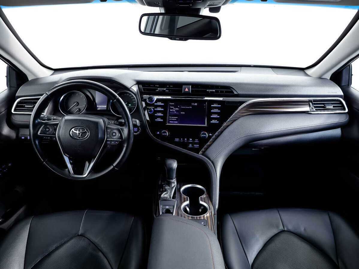 Купить Toyota Camry, 2020, 107 345 км.. Фото: #7