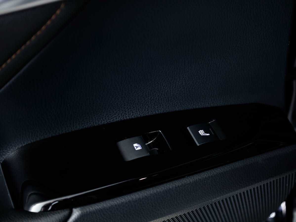 Купить Toyota Camry, 2020, 107 345 км.. Фото: #18