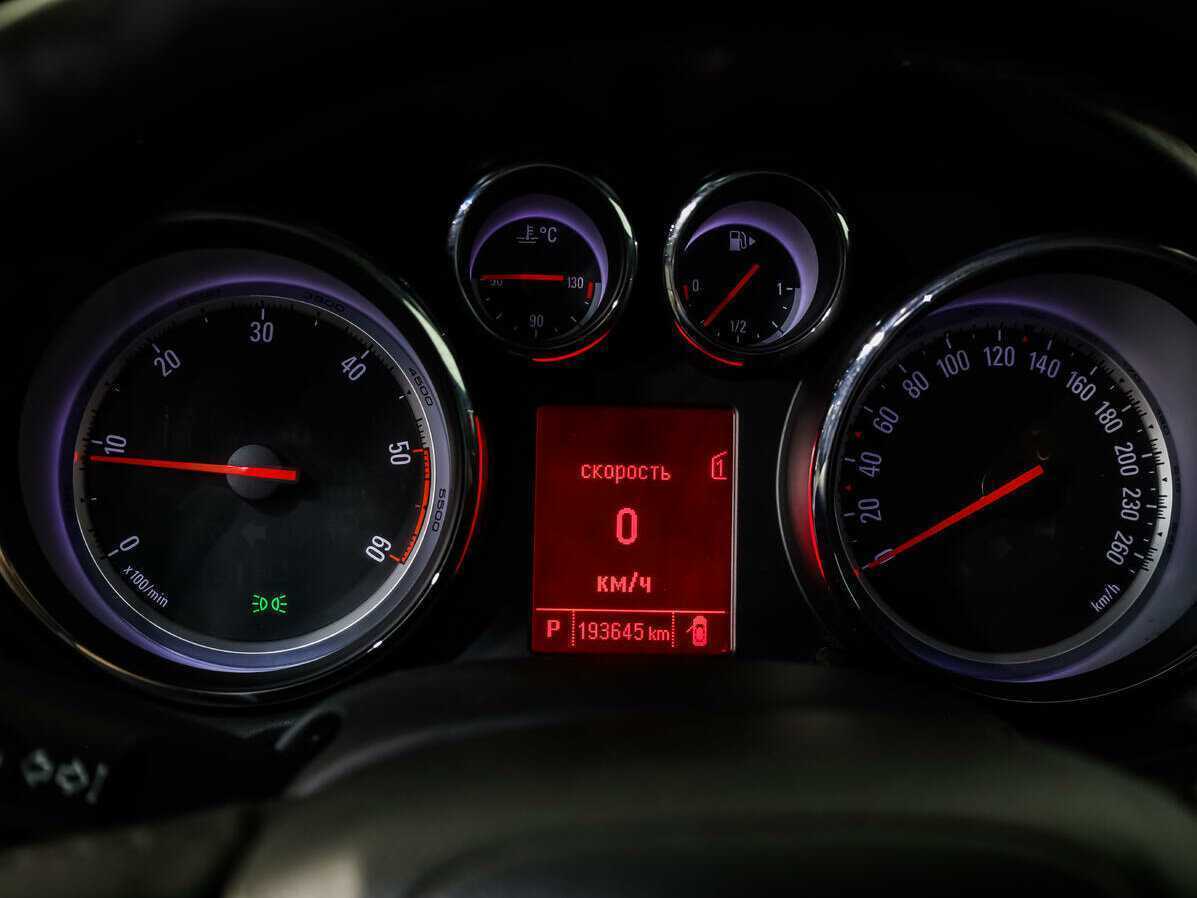 Купить Опель Астра, 2012, 193 645 км.. Фото: #19