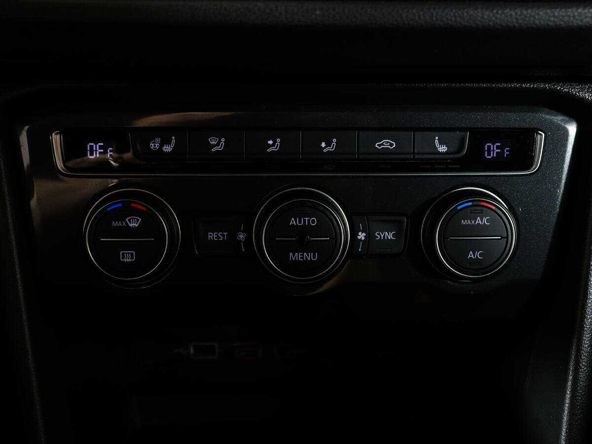 Купить Volkswagen Tiguan, 2018, 48 584 км.. Фото: #21