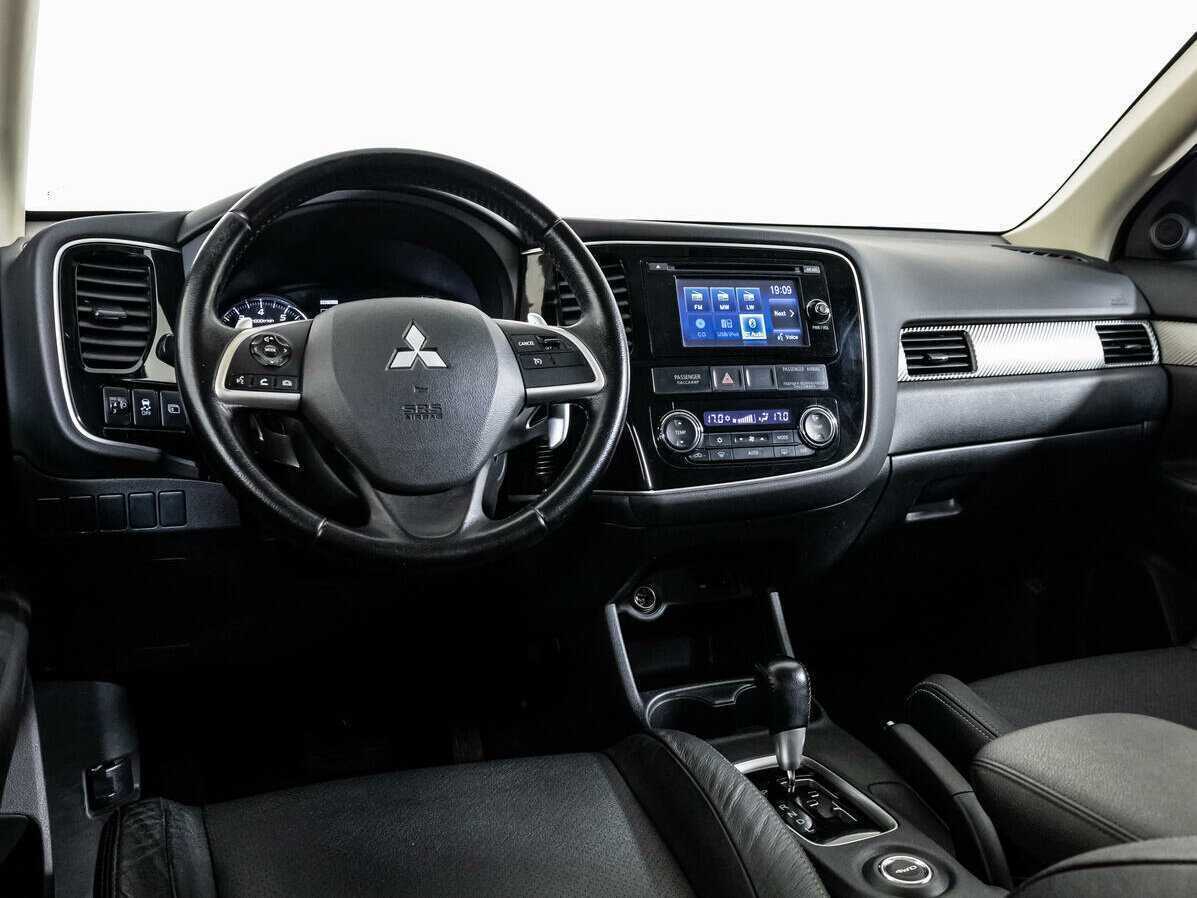 Купить Mitsubishi Outlander, 2014, 192 300 км.. Фото: #10