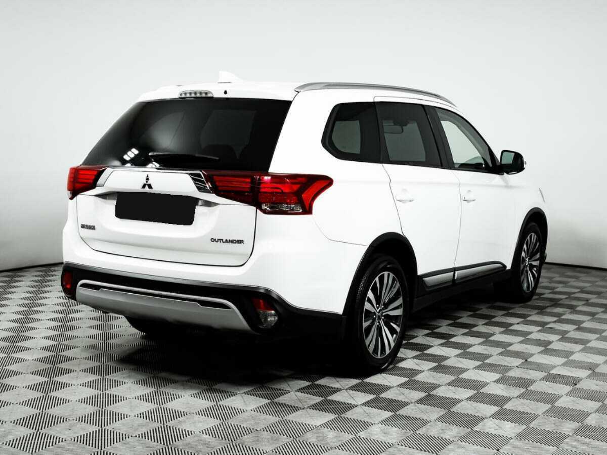 Купить Mitsubishi Outlander, 2019, 77 333 км.. Фото: #4