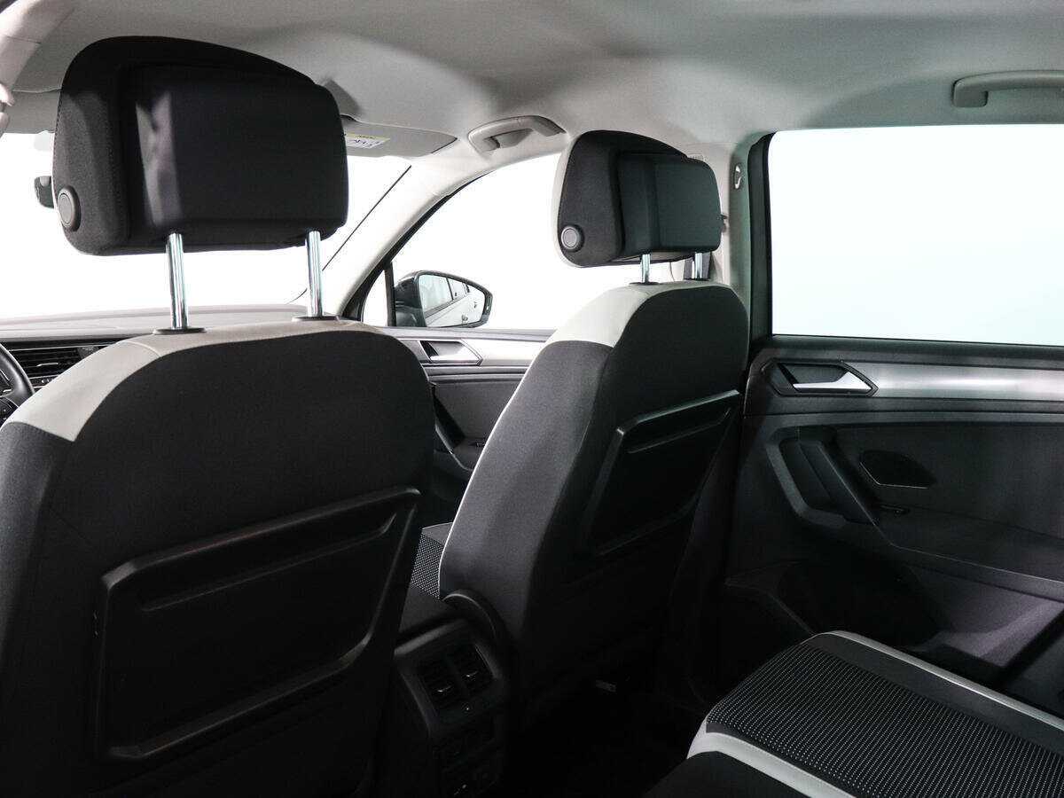 Купить Volkswagen Tiguan, 2020, 32 902 км.. Фото: #11