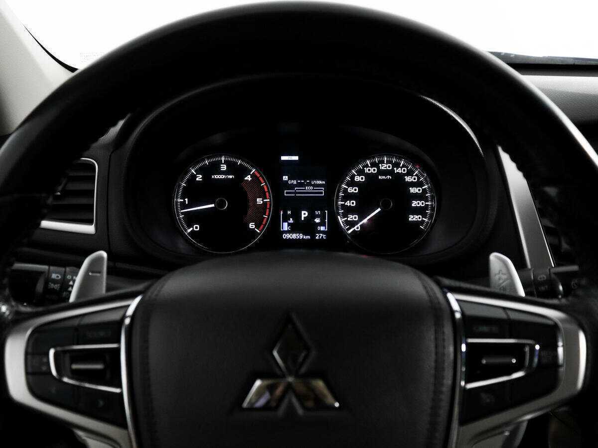 Купить Mitsubishi Pajero Sport, 2017, 90 735 км.. Фото: #18