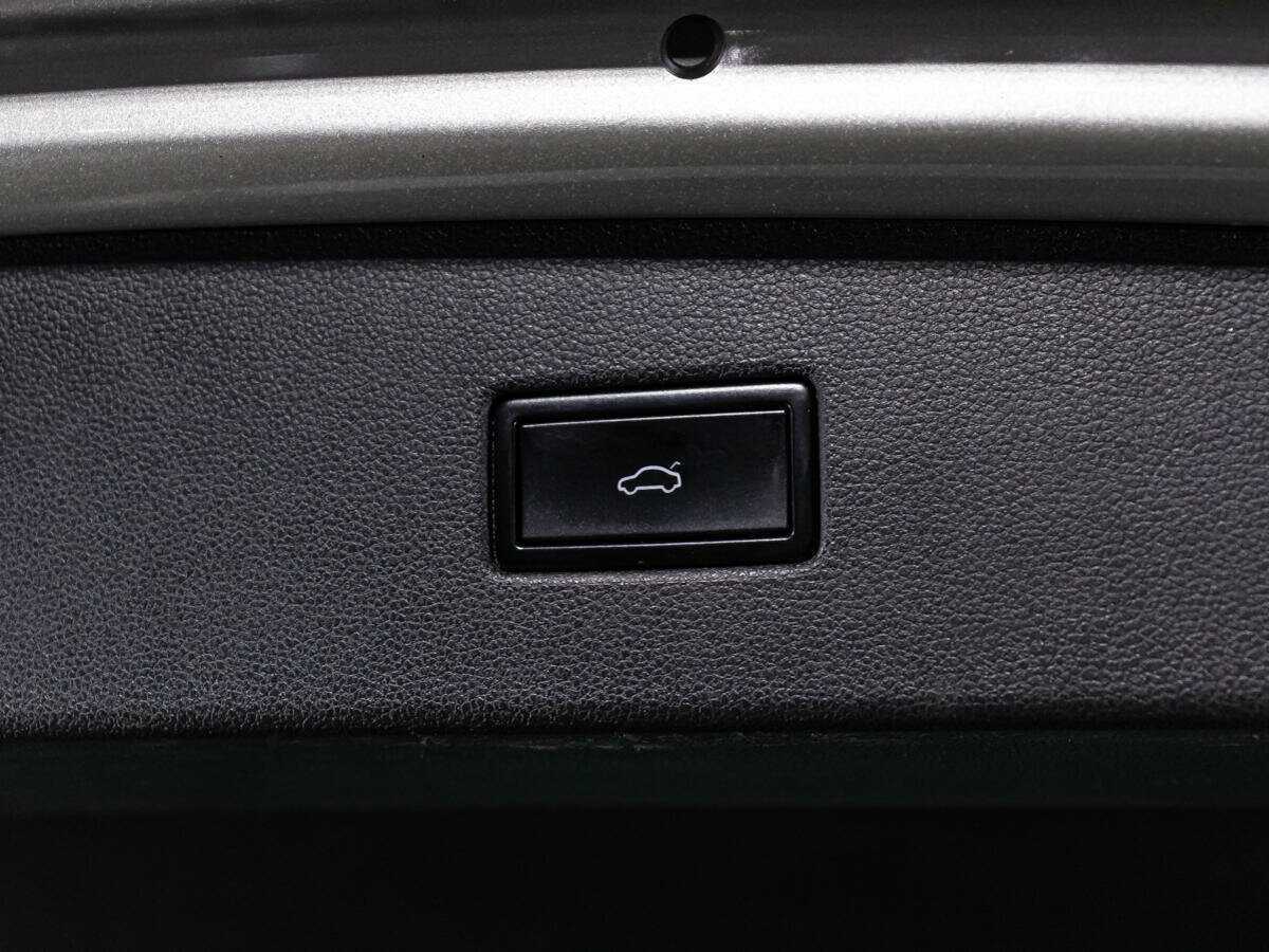 Купить Volkswagen Tiguan, 2019, 82 778 км.. Фото: #14