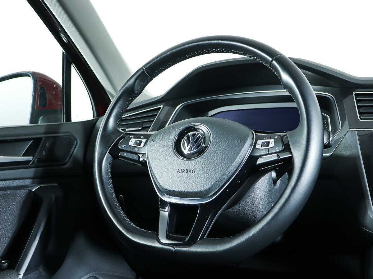 Купить Volkswagen Tiguan, 2019, 122 491 км.. Фото: #13