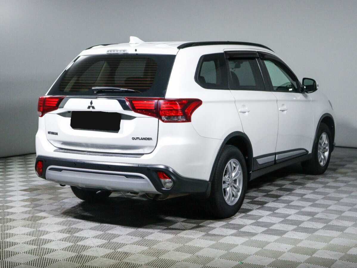 Купить Mitsubishi Outlander, 2019, 116 000 км.. Фото: #3
