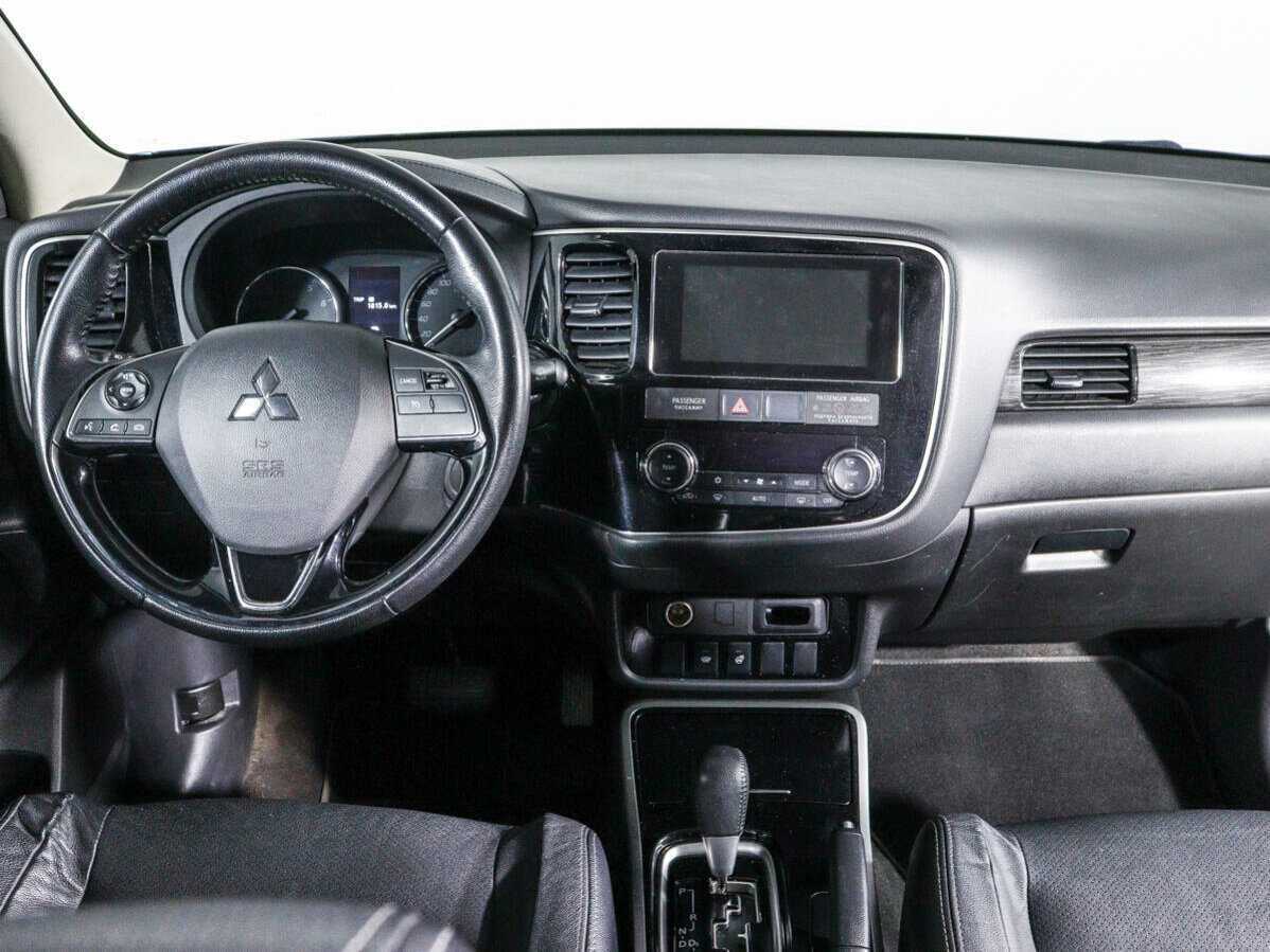 Купить Mitsubishi Outlander, 2018, 96 126 км.. Фото: #10