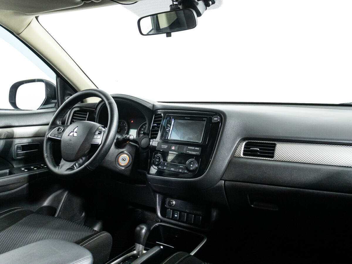 Купить Mitsubishi Outlander, 2017, 108 590 км.. Фото: #7